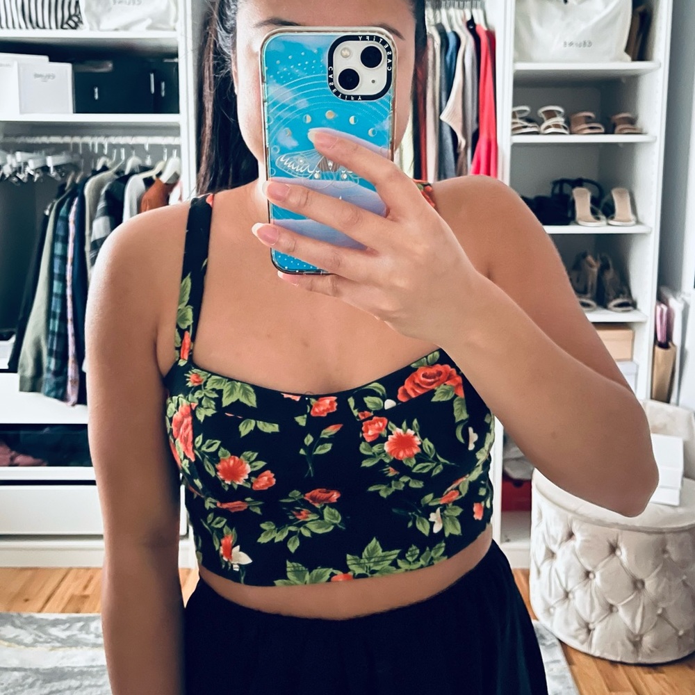 CODIGO Floral Crop Tank